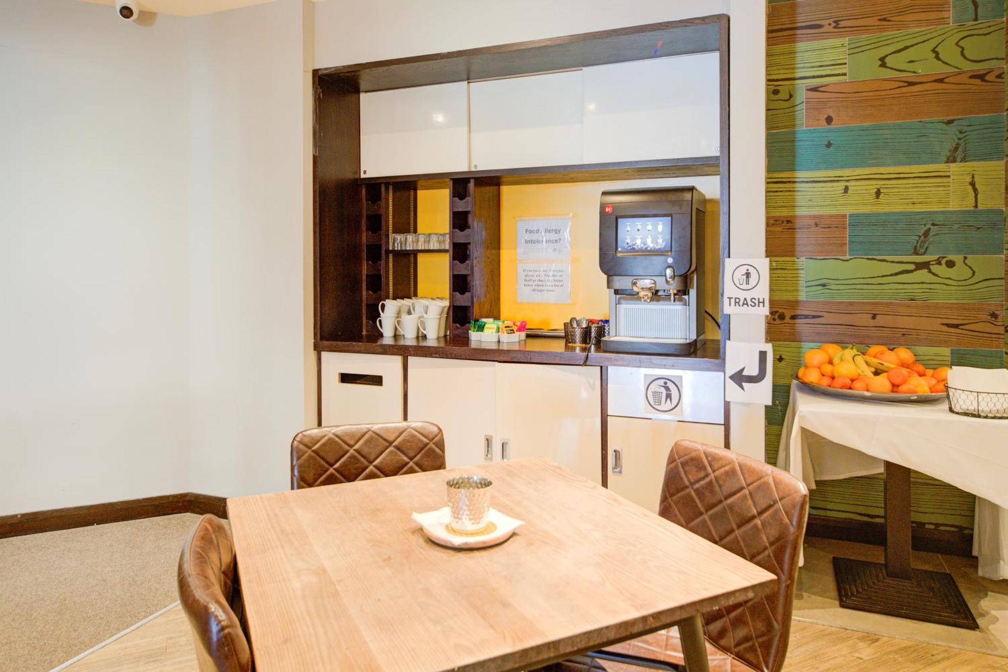 Belvilla Newport City Centre Hotel - Lifestyle Exterior photo
